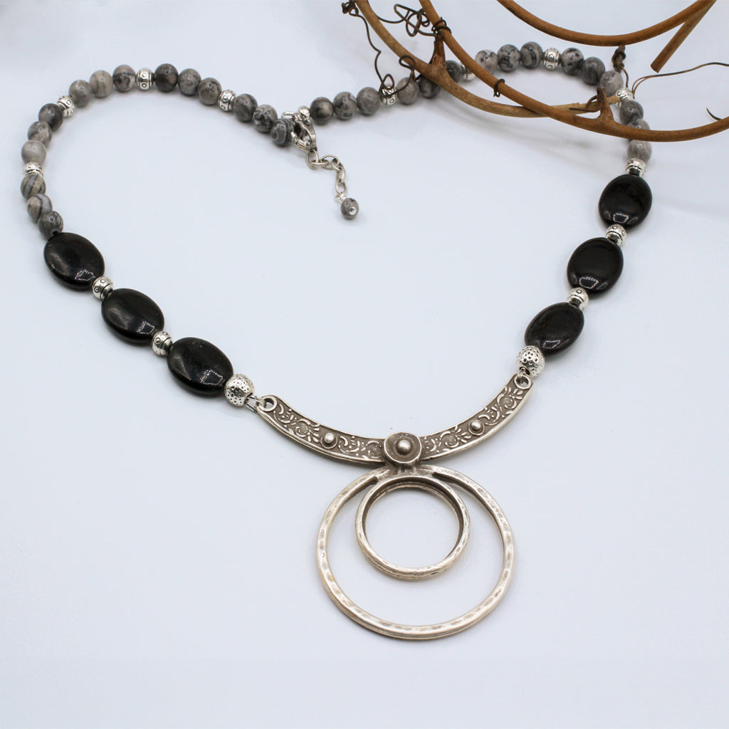 Bon Vivant - Necklace
