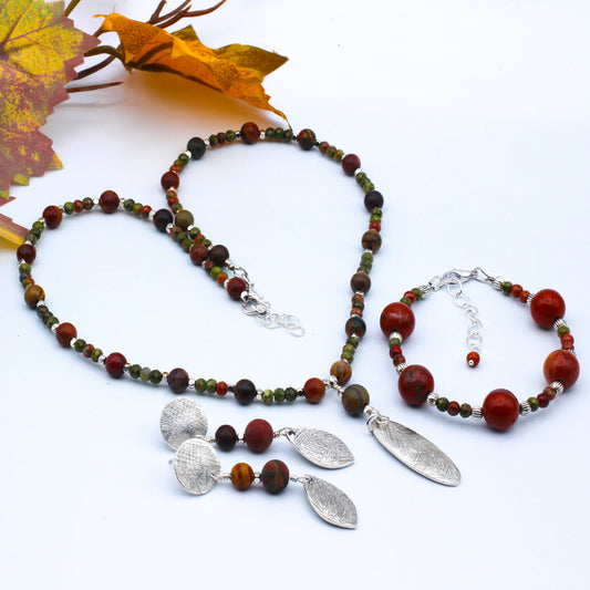 Harvest Hues & Handmade Treasures