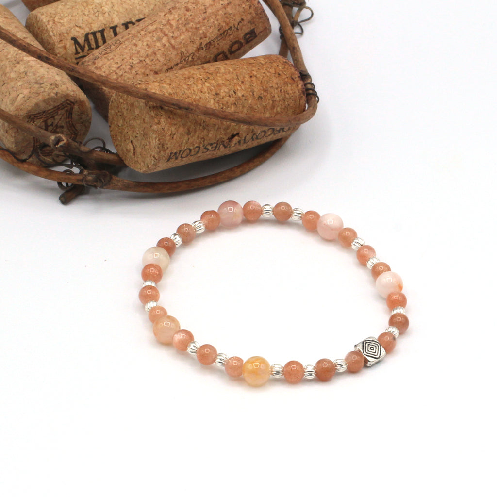 Golden sunstone gemstone bracelet. Crafted with high-quality elastic cord.